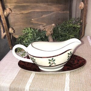 Hallmark Home Collection Sakura Christmas Holly Gravy Boat with tray